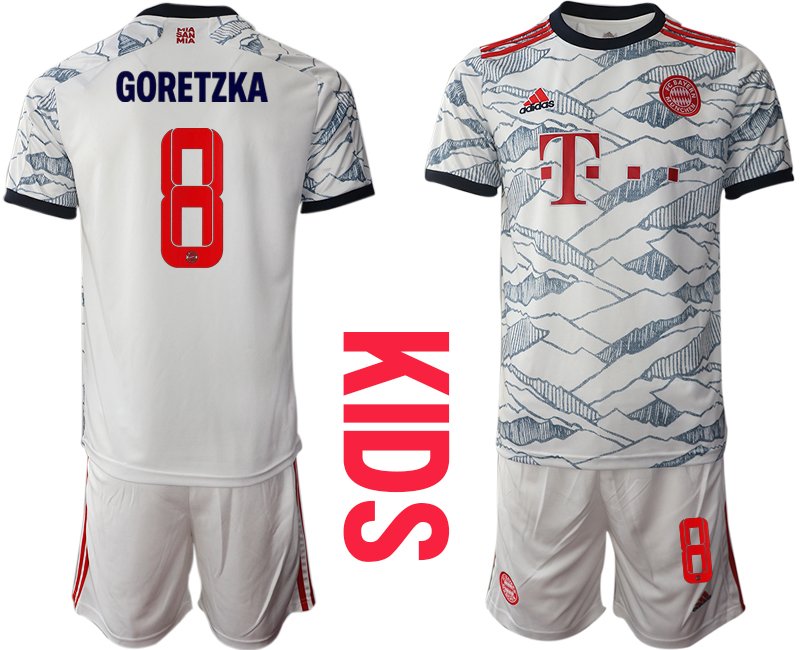 FC Bayern München Ausweichtrikot weiß 2021/2022 für Kinder mit Aufdruck Goretzka 8