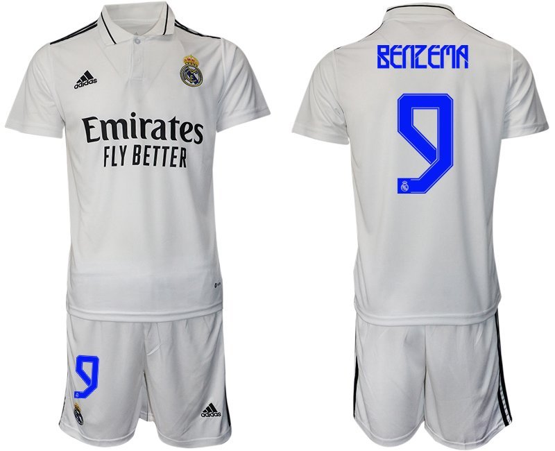 Real Madrid Heimtrikot 2022/23 weiß Trikotsatz Herren Kurzarm + Kurze Hosen Benzema 9