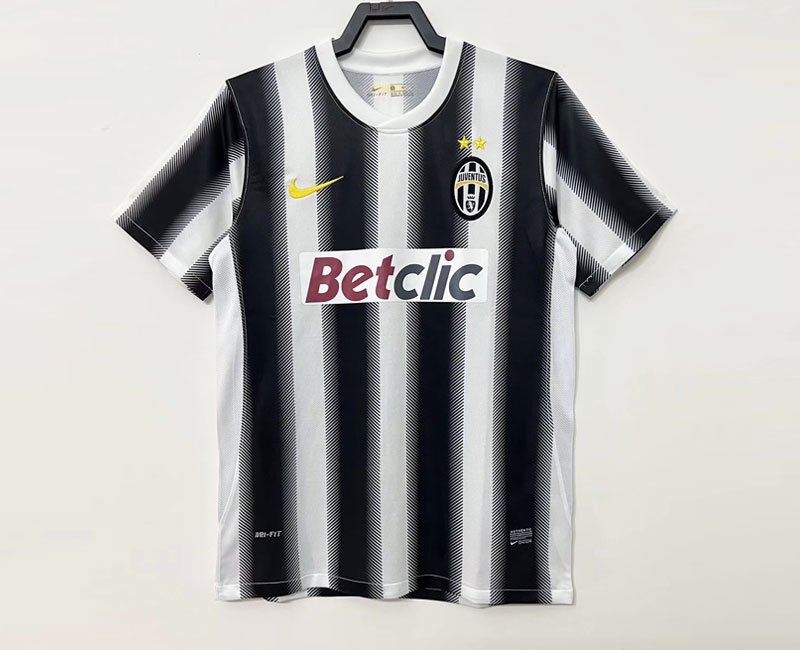 Fußball-Trikots von Juventus 2011-2012 Heimtrikot weiß schwarz Kurzarm online kaufen