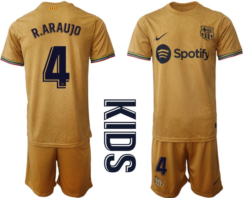 Kinder FC Barcelona 2022-23 Auswärtstrikot Goldene Fußballtrikot R.ARAUJO 4