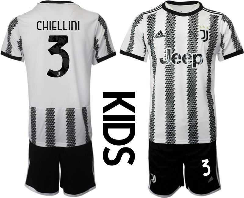 Kinder Fuß­ball­tri­kot JUVENTUS TURIN 22/23 Heimspiel weiss schwarz Chiellini 3