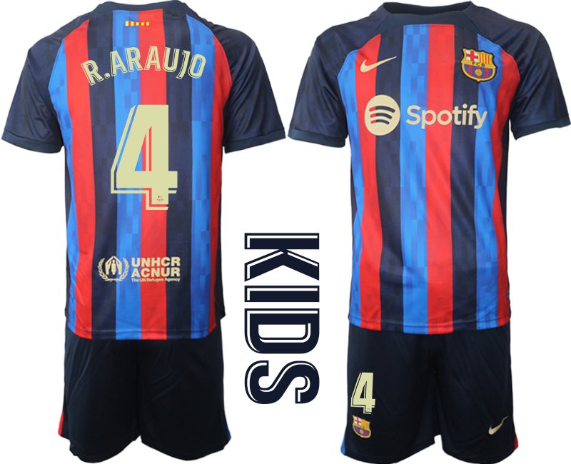 Kinder neuen Fußballtrikot FC Barcelona 2022-23 Heimtrikot Dunkelblau - R.ARAUJO 4