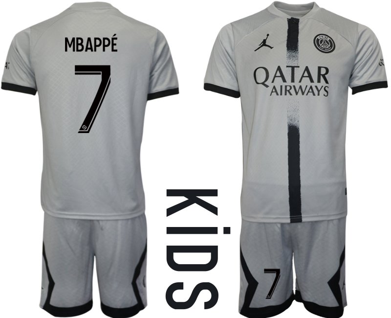 Kinder Paris Saint Germain Auswärtstrikot 2022-23 PSG Qatar Airways MBAPPÉ 7